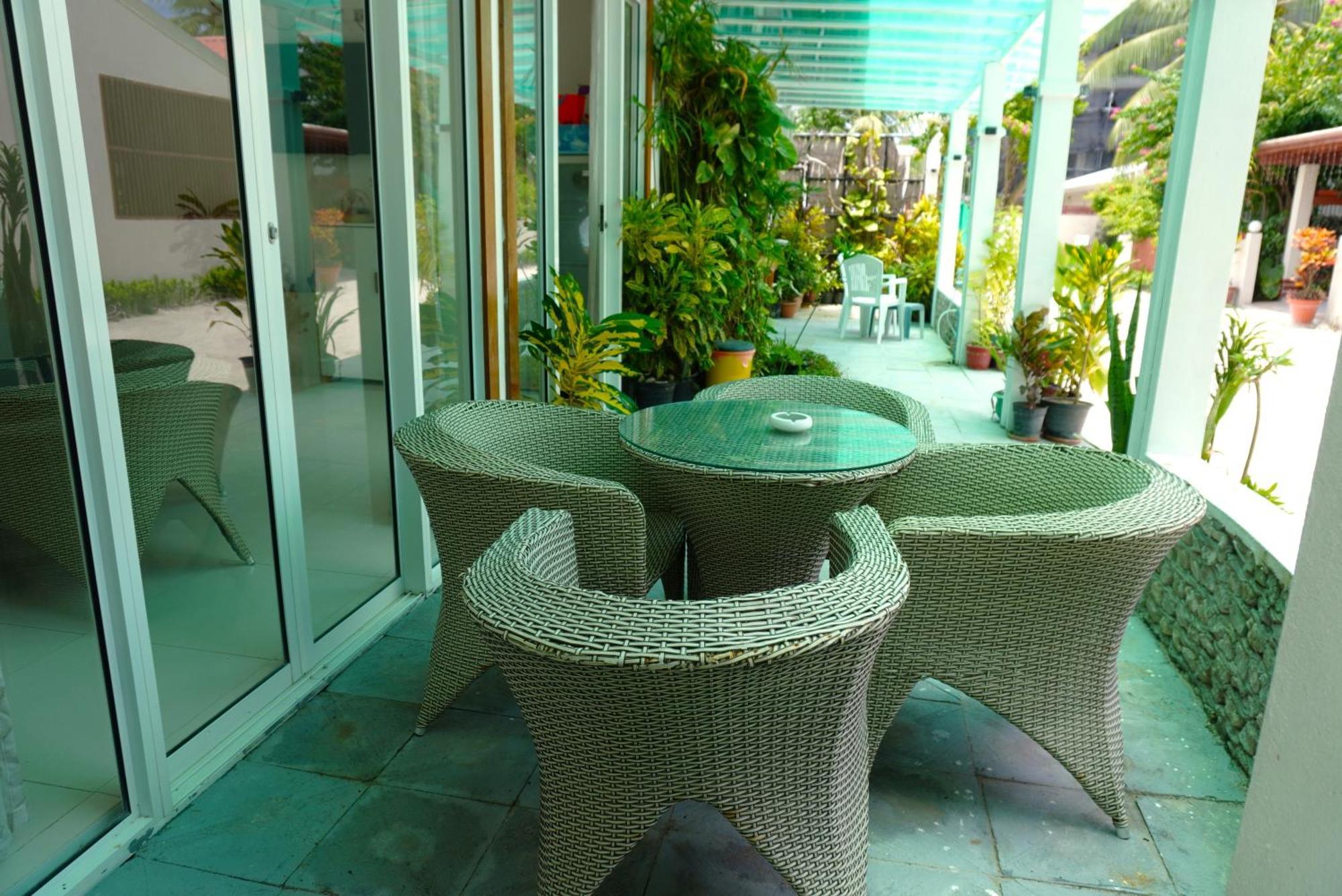 Tme Retreats Dhigurah Hotel Dhigurah  Luaran gambar