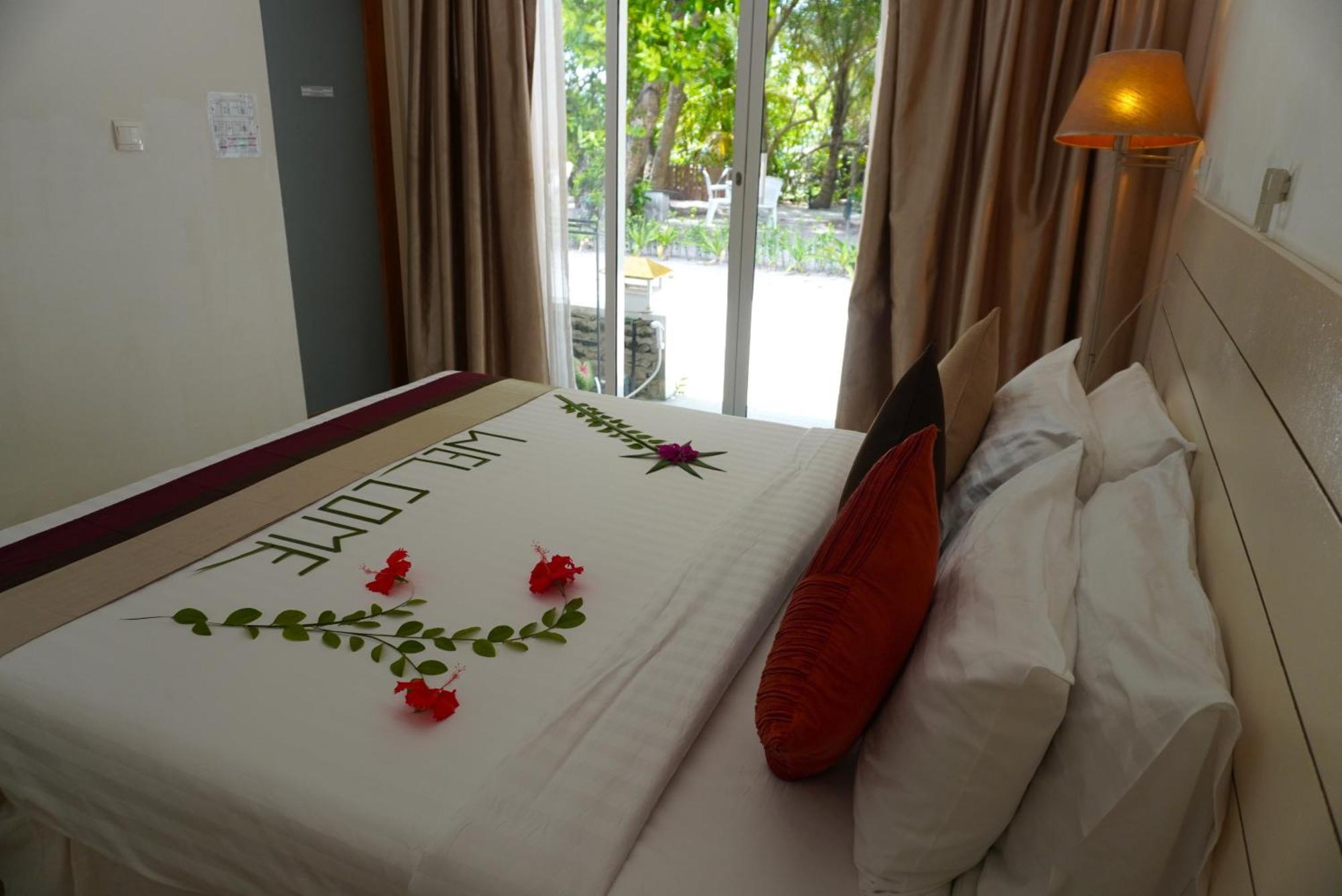 Tme Retreats Dhigurah Hotel Dhigurah  Luaran gambar