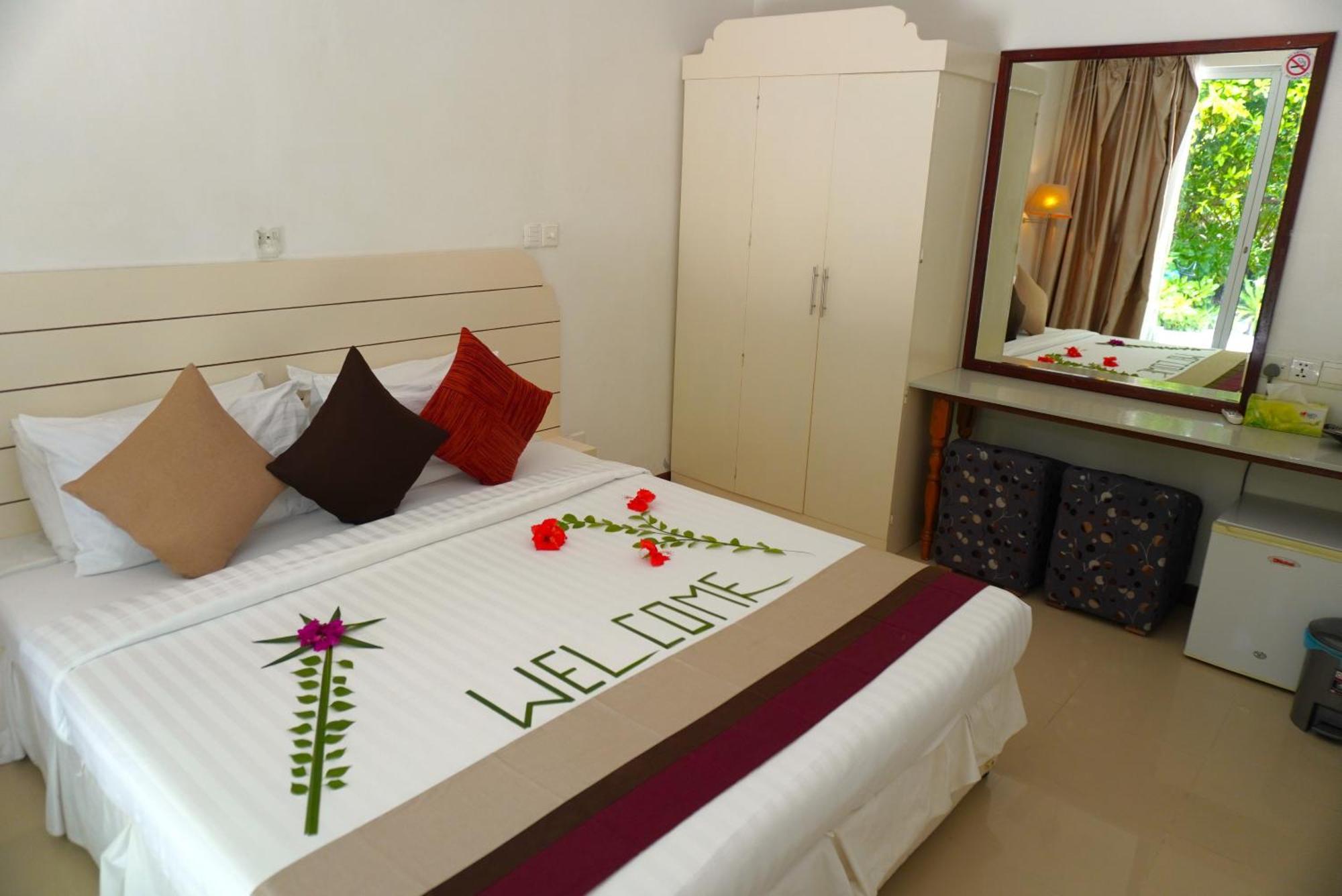 Tme Retreats Dhigurah Hotel Dhigurah  Luaran gambar